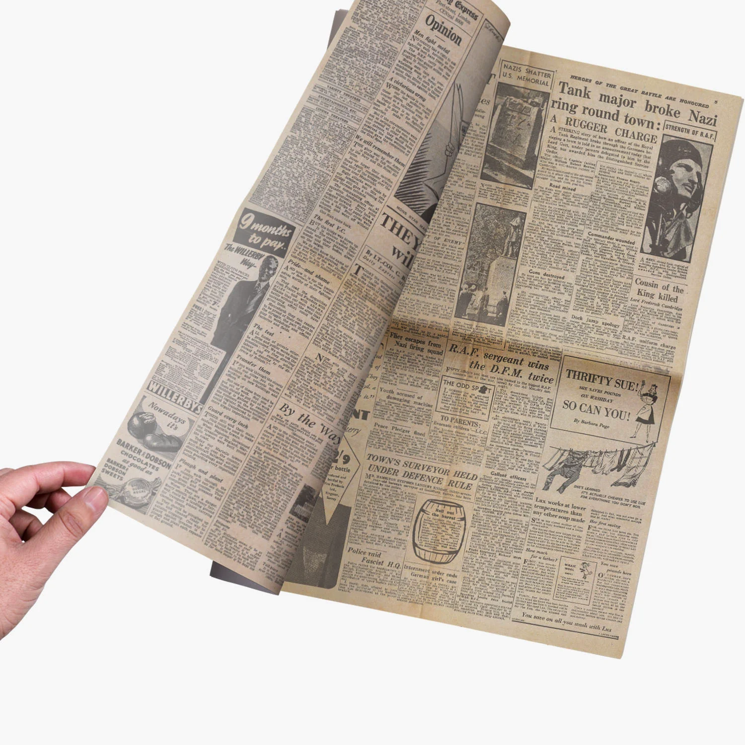 31st May 1940 - Battle of Dunkirk Daily Express Newspaper - Image 4